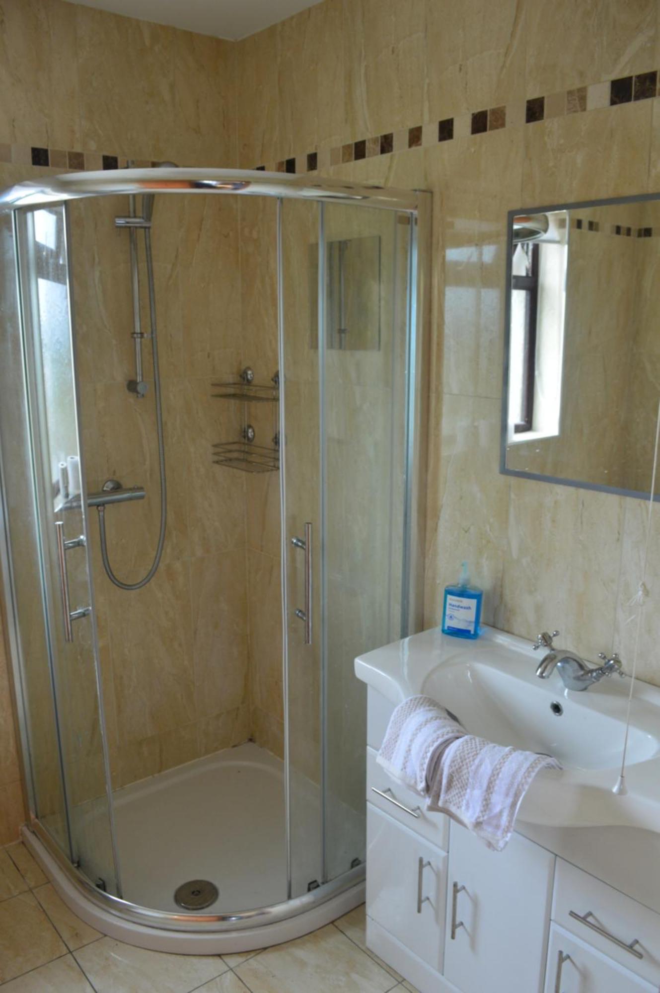 Carrick Cove Self Contained Accomodation With Private Decking Annalong Eksteriør billede