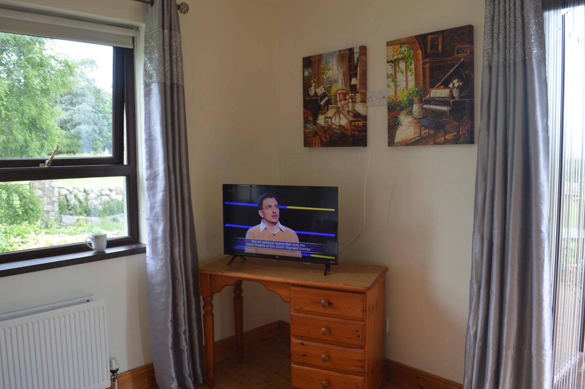 Carrick Cove Self Contained Accomodation With Private Decking Annalong Eksteriør billede